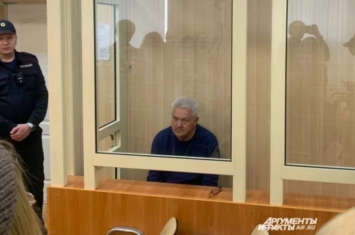    Прокуратура не смогла добиться СИЗО для экс-главы минздрава Прикамья
