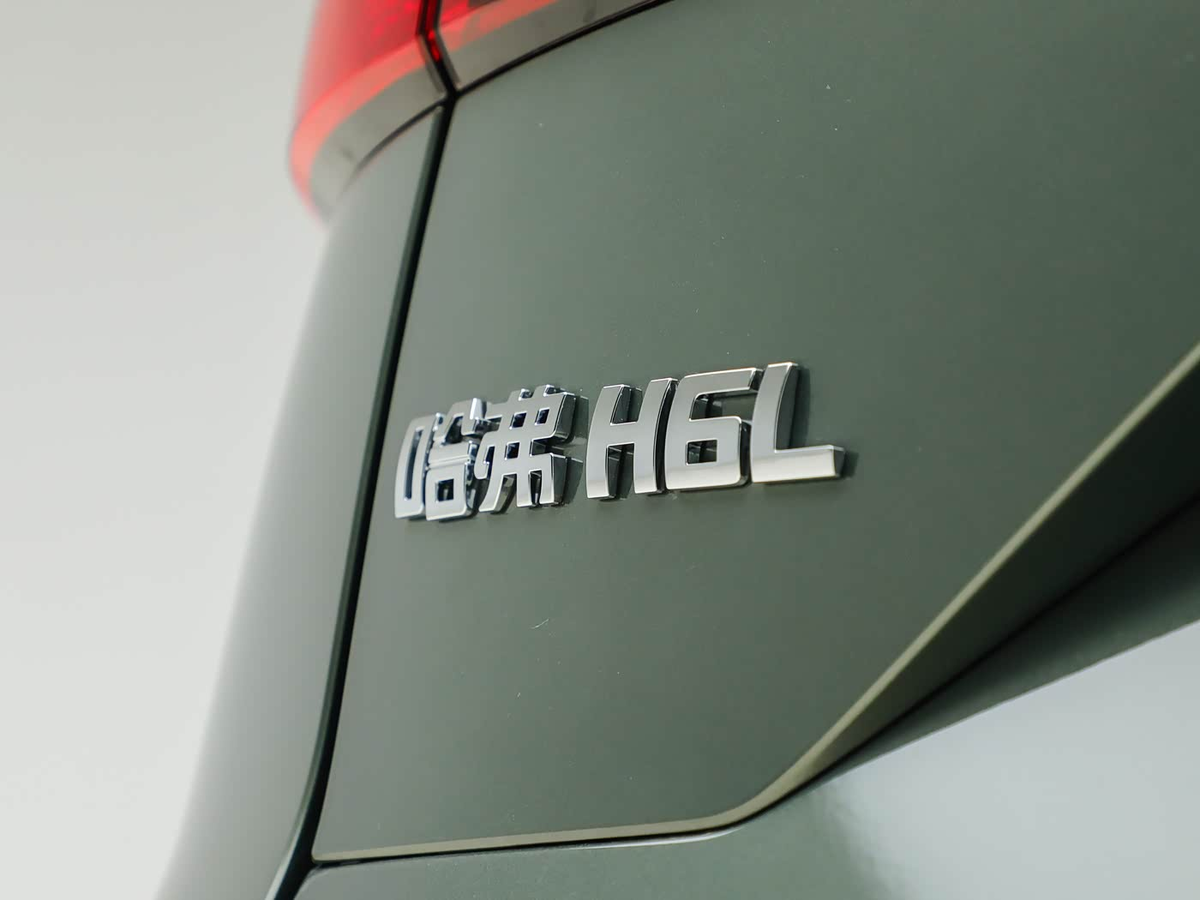 Удлиненный кроссовер Haval H6L пополнил (пока только на родине) модельный ряд популярного в России бренда