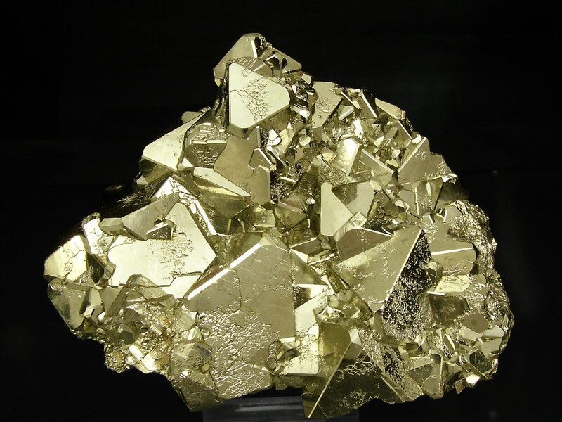 халькопирит