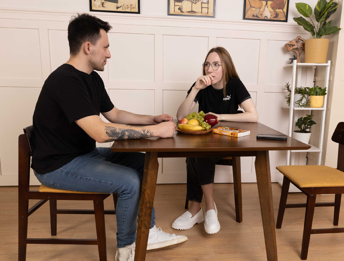 Ламинат - это практичное и удобное решение для городских квартир и удачная замена паркету. 