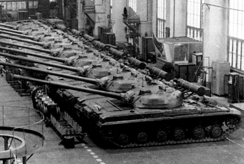 Т-64А в цехе завода. Из открытых источников