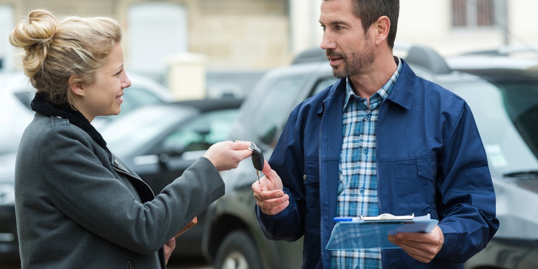Договора купли-продажи машины теперь недостаточно: важное разъяснение Верховного суда