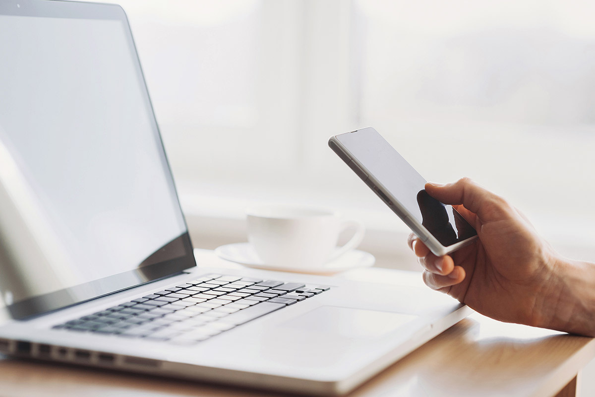 Kite_rin / Shutterstock / FOTODOM📷Выбор способа зависит от объема данных, доступной памяти и предпочтений пользователя