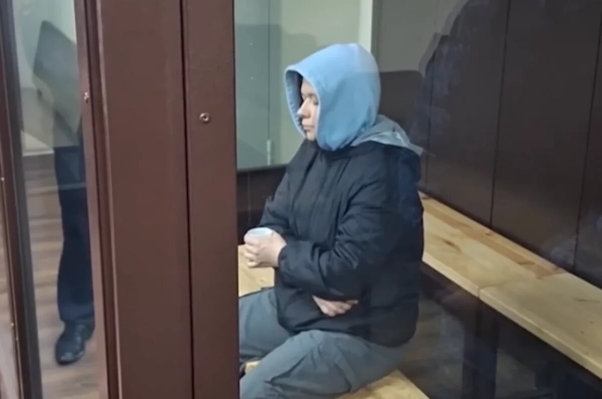      Обвиняемая Елена Ц. в суде / Кадр из видео