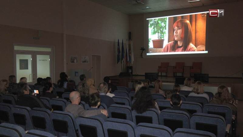    В Сургутской поликлинике состоялся спецпоказ фильма «Преодолевая сахар»