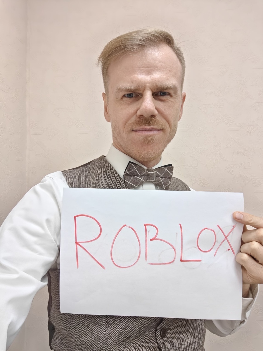 Антон Рыжий - главный врач детской поликлиники № 8 города Челябинска и многодетный отец. Фото: Антон Рыжий / vk.com