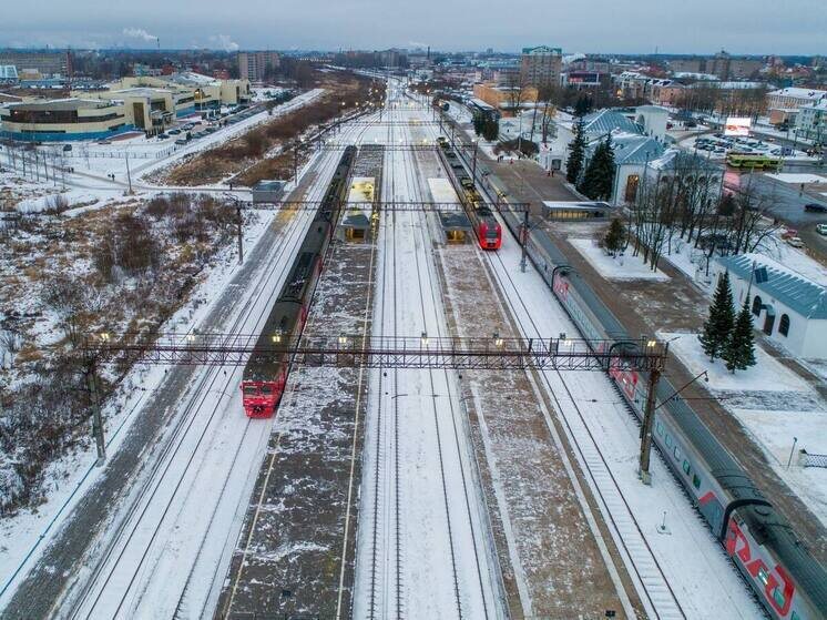     Безопасность перевозок будут обеспечивать пять единиц спецтехники. Фото: пресс-служба Минтранс по Новгородской области