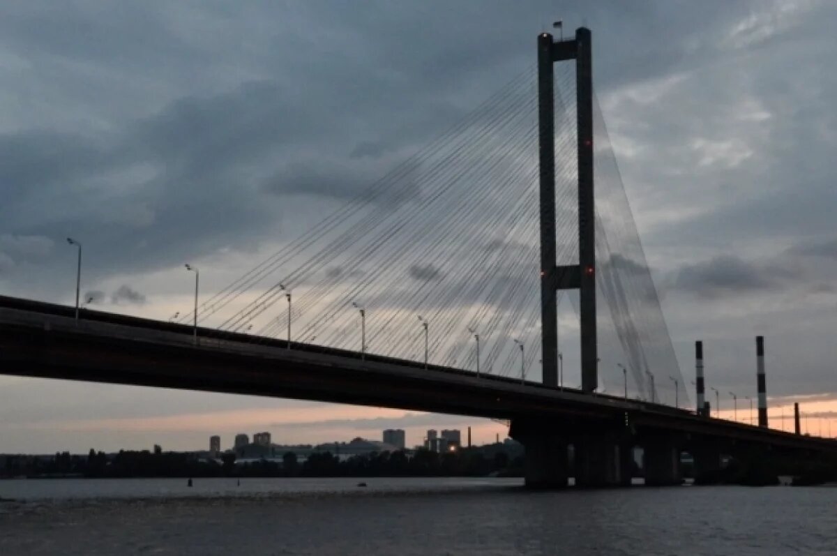    В Киеве во время сигнала тревоги будут перекрывать движение по Южному мосту