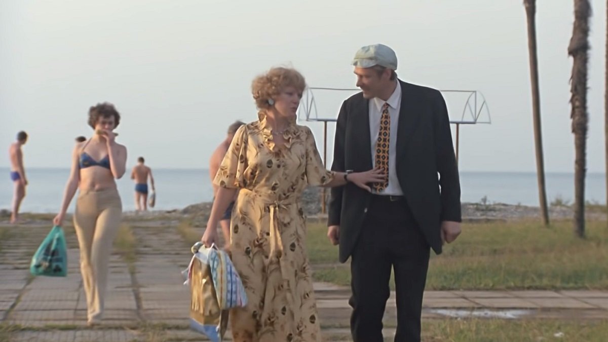 на фото Людмила гурченко и Александр михайлов г  Батуми.
