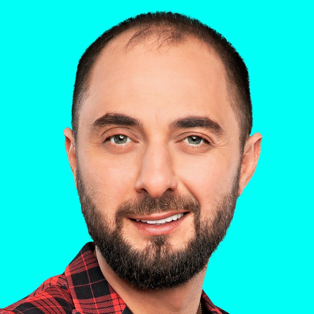 Демис Карибидис