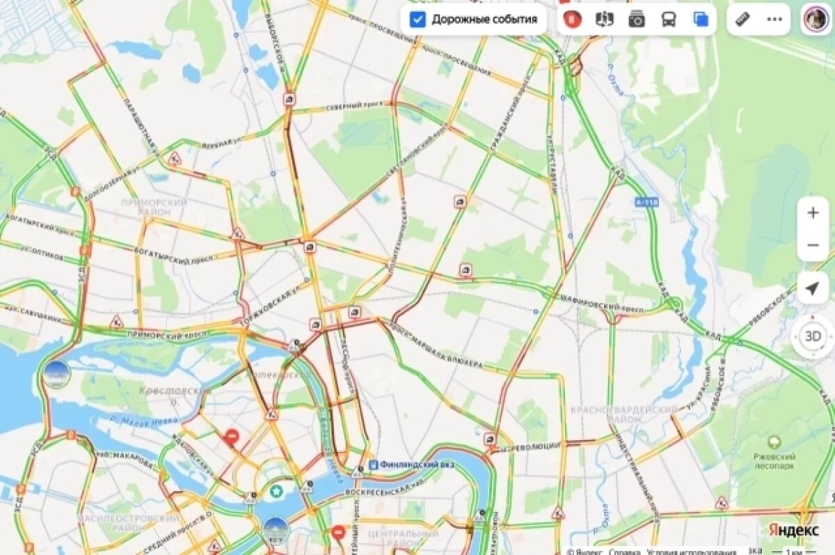   Сильный снегопад спровоцировал 8-балльные пробки в Петербурге