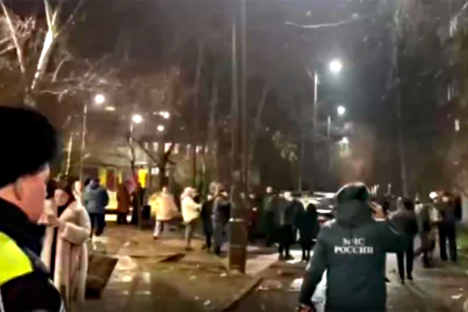    В Казани произошел взрыв газа в жилом многоквартирном доме. Фото: МЧС