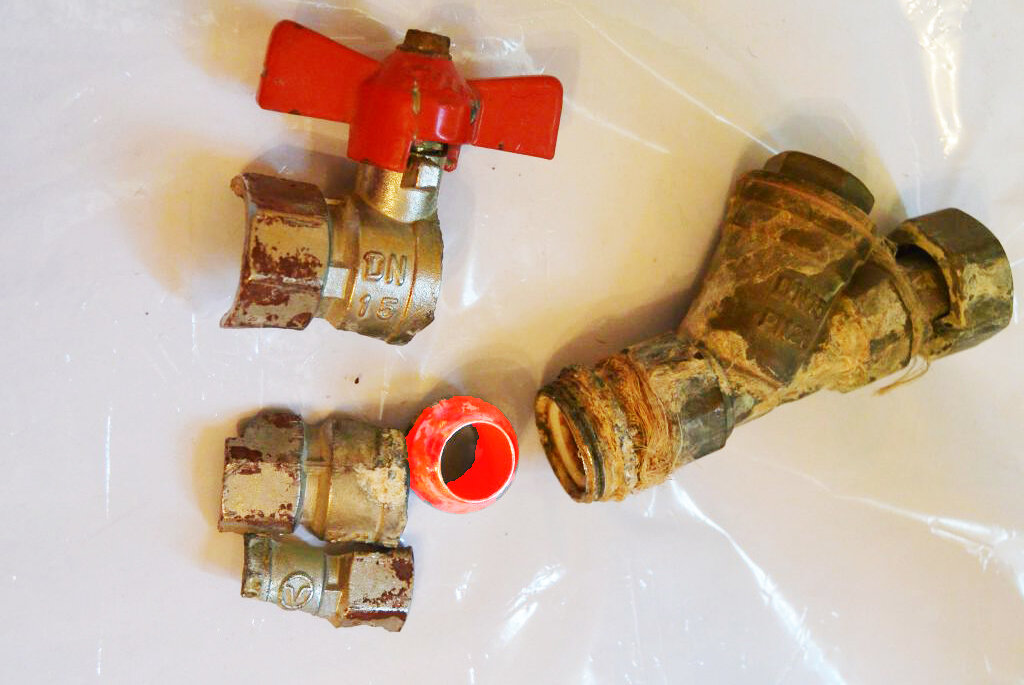 Силуминовый кран