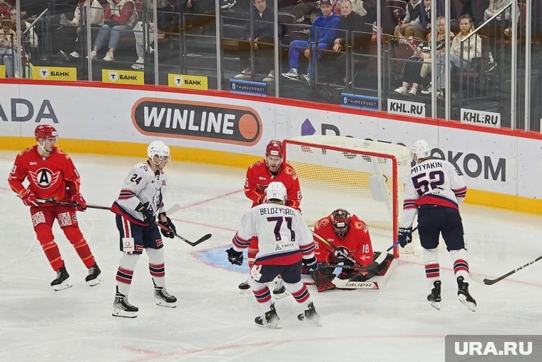     Встреча состоялась на «УГМК-Арене»