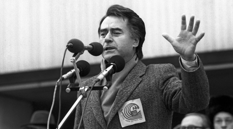 Андрей Дементьев