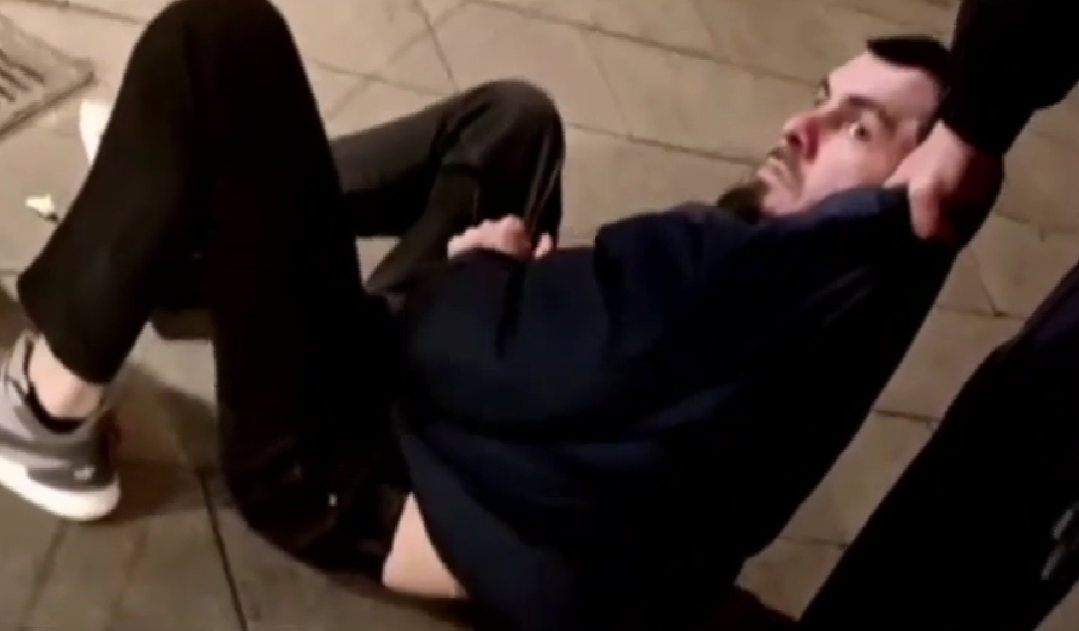 Скриншот из видео