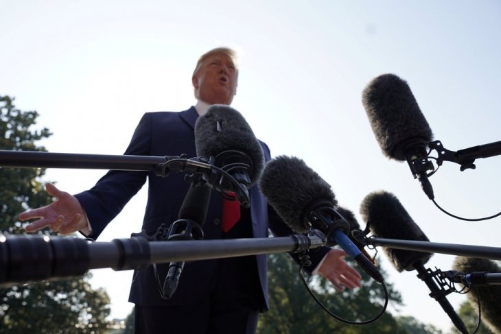    Трамп обозвал журналистку «свинкой»