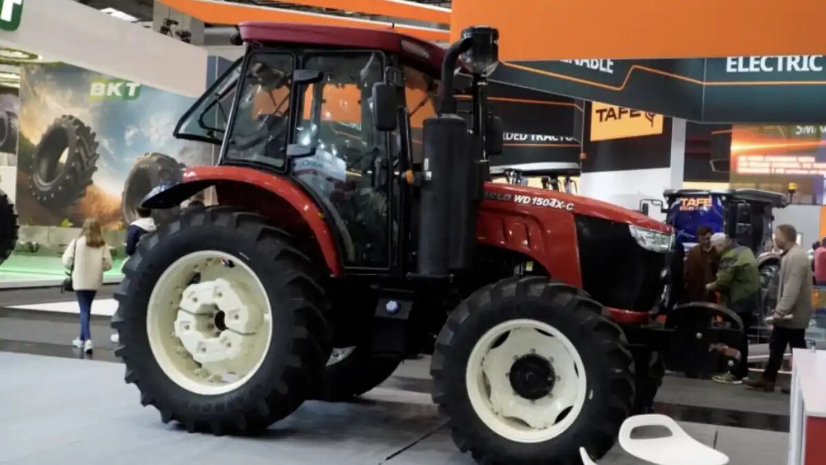 Фото: Камиль Павловски / Kamil Pawlowski / PTWP / farmer.pl
На Agritechnica 2025 показали флагманский трактор китайского FM World