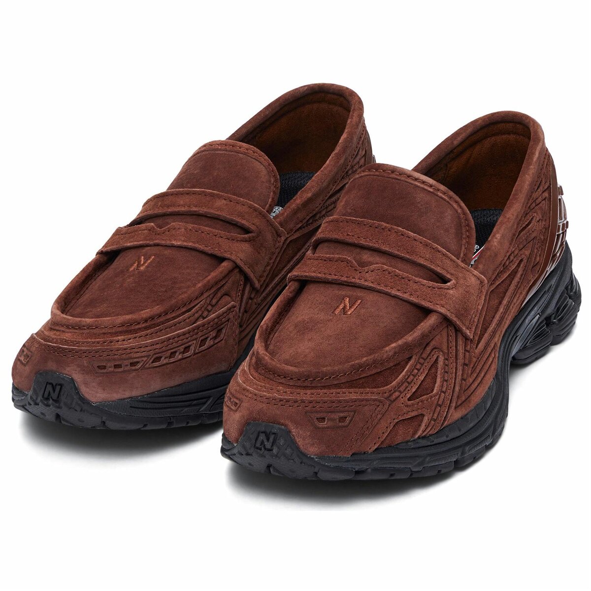 Спортивные лоферы из замши (New Balance 1906L)