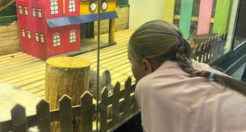    Благородное имя для девочки - я долго выбирала, а теперь не нарадуюсь: означает "благая весть"