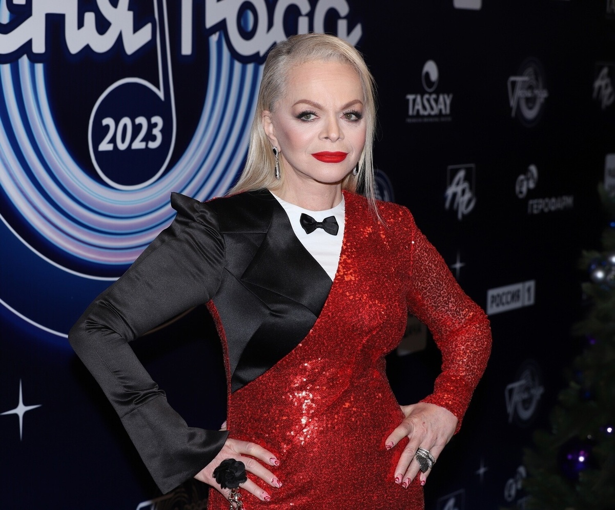 Фото со съемок телепередачи «Песня года». Автор неизвестен. Предоставлено пресс-службой «Первого канала» для распространения в СМИ в информационных целях. Источник: Кинориум.