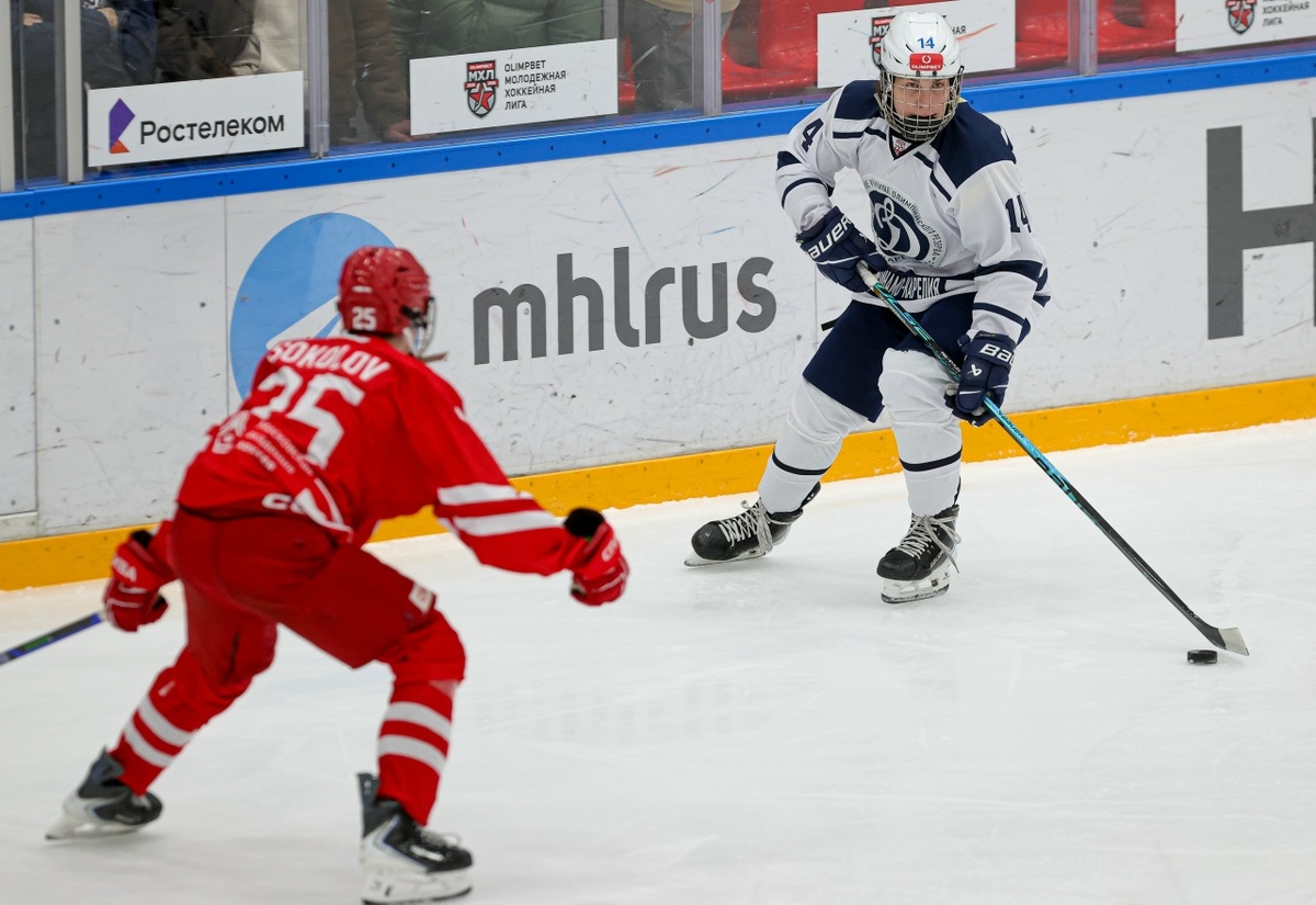    «Динамо-Карелия» в упорной борьбе вновь проиграло МХК «Спартак MAX»© МХК «Спартак МАХ» / VK