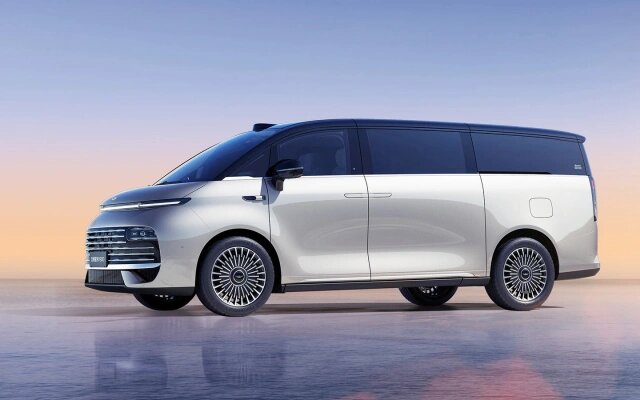 Geely V900 (Фото: Geely)