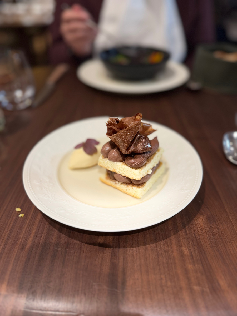 Пробую новое, с соленым мороженым))