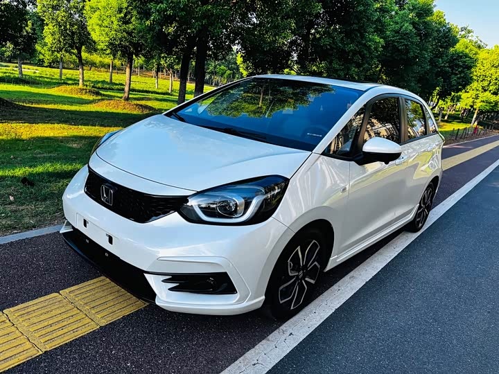 Фото внешности, листайте.