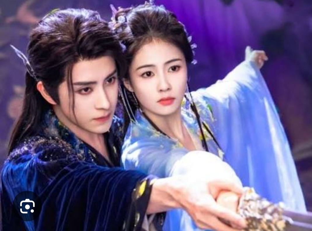 Кадр из сериала «В погоне за луной» 