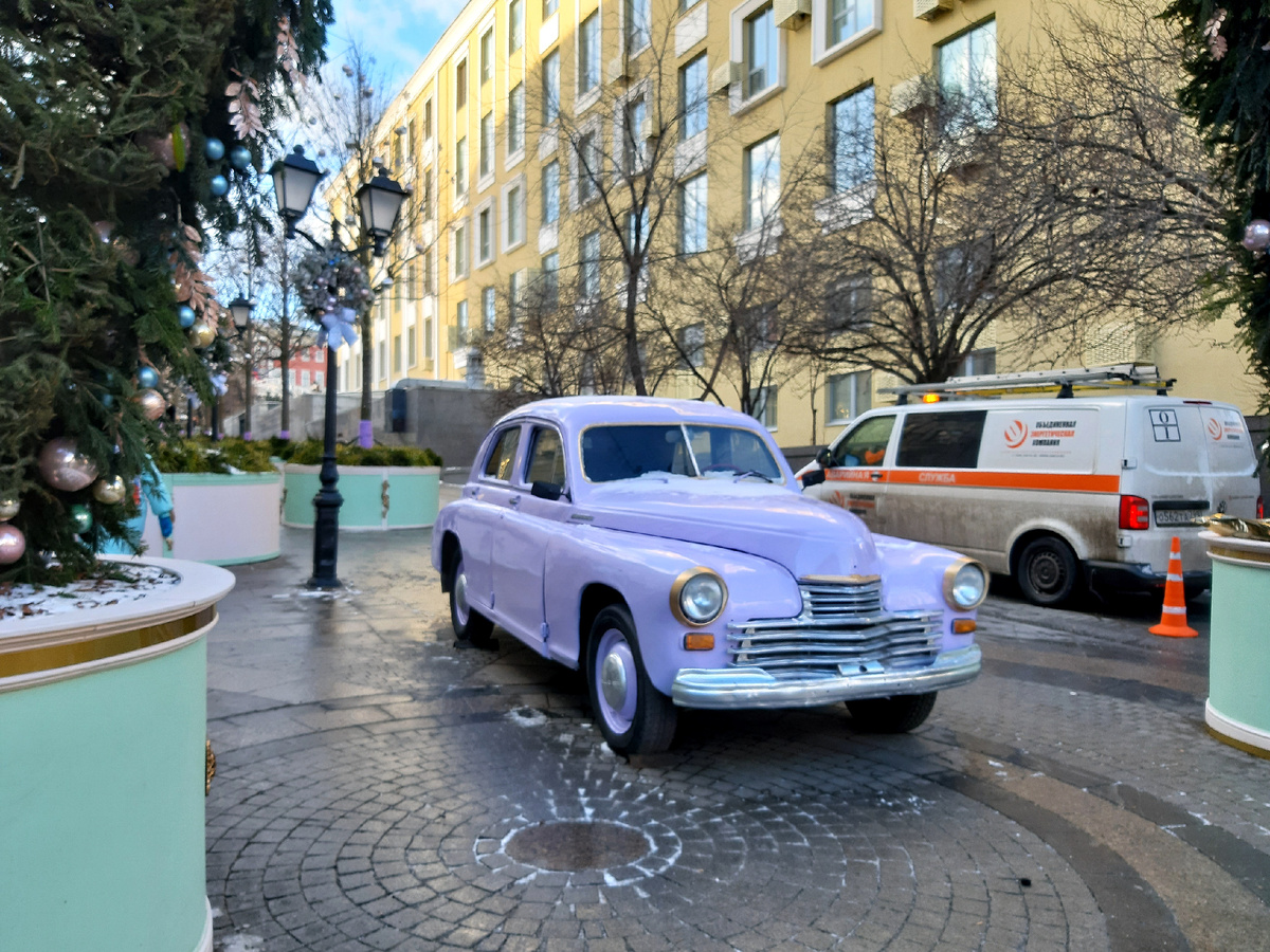 Новогодняя Москва 2026. "Зефирное" настроение Столешникова переулка.