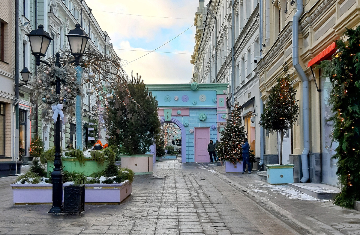 Новогодняя Москва 2026. "Зефирное" настроение Столешникова переулка.