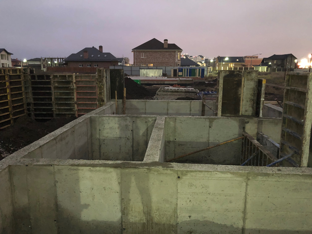 Готовый фундамент цоколя