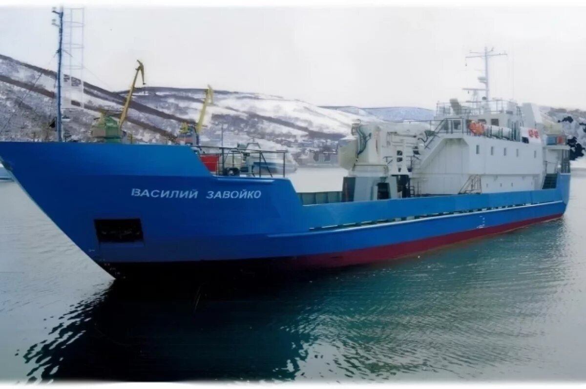    Судно с продовольствием направят на остров Беринга при улучшении погоды
