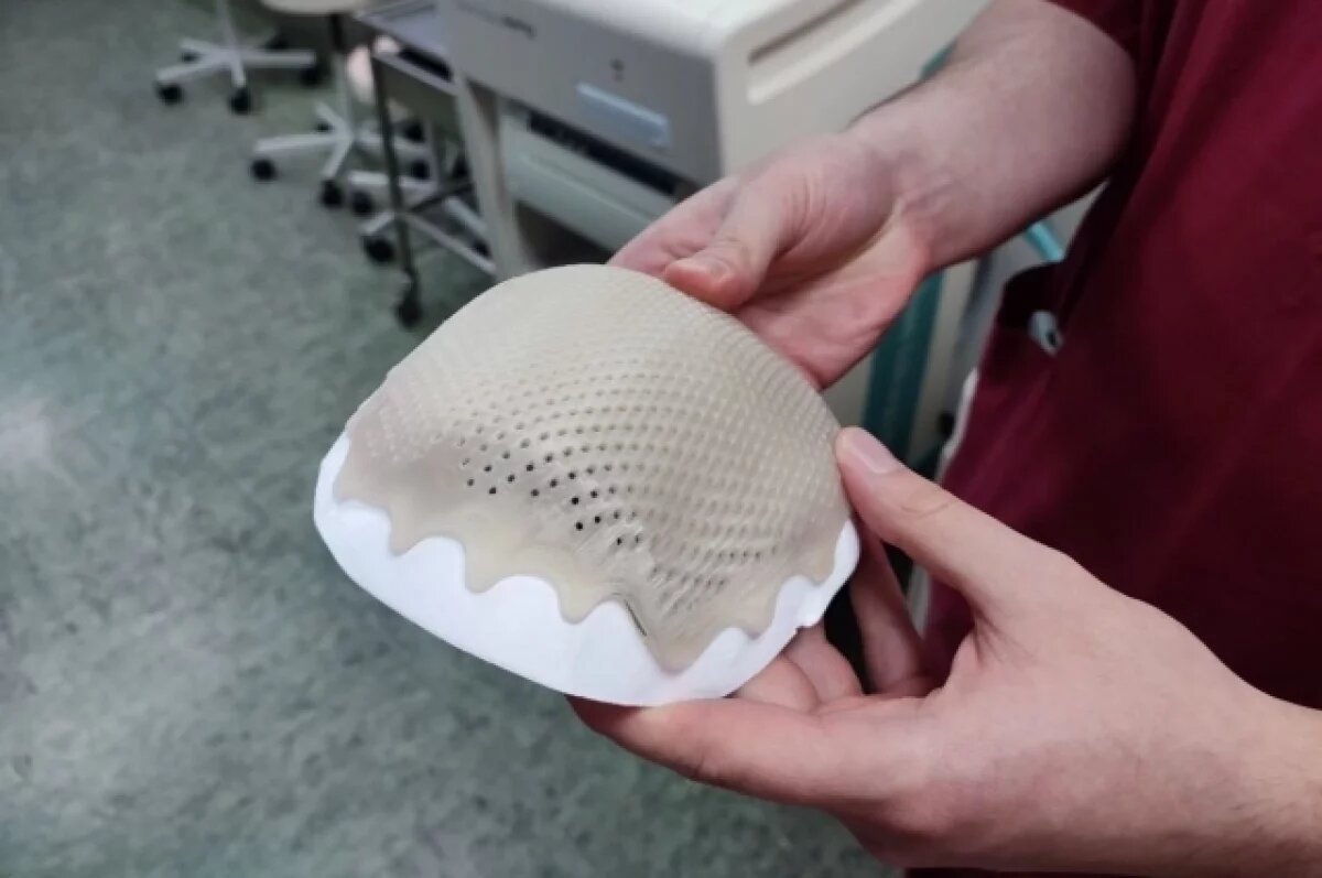    Кузбасские врачи провели уникальную операцию, восстановив череп бойцу СВО