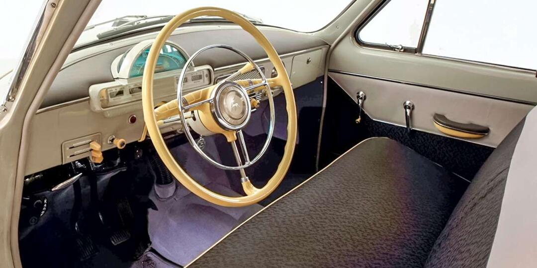 Шикарный советский седан от 600 тыс. рублей: кузов — вечный, ремонтопригодность — выдающаяся!