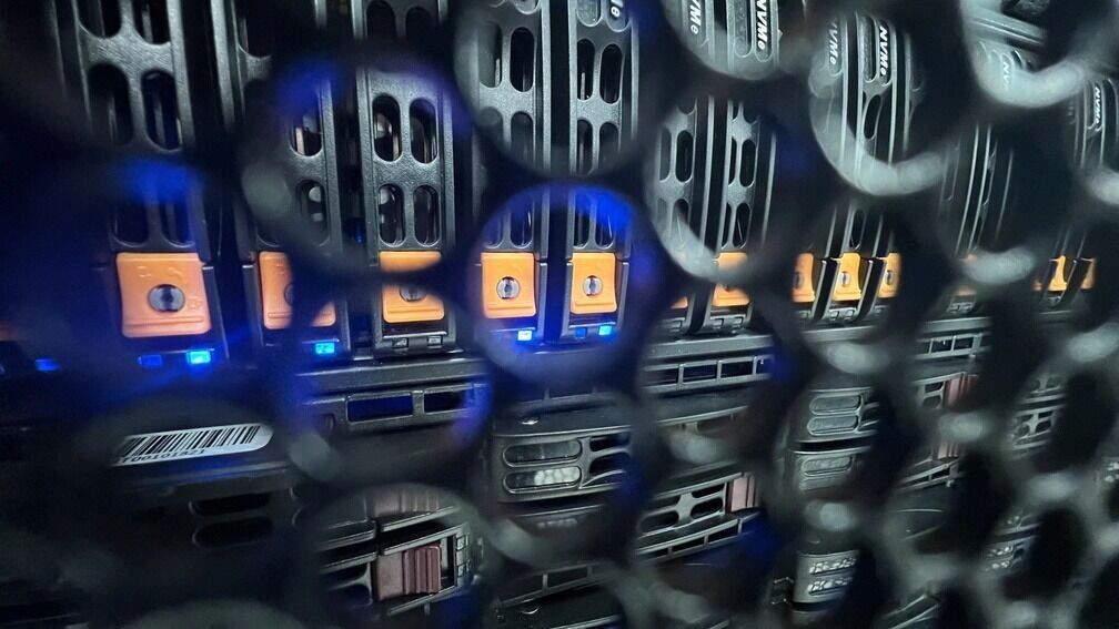 Сбой Cloudflare: тысячи жалоб за час и хаос в Сети. Фото: 1MI