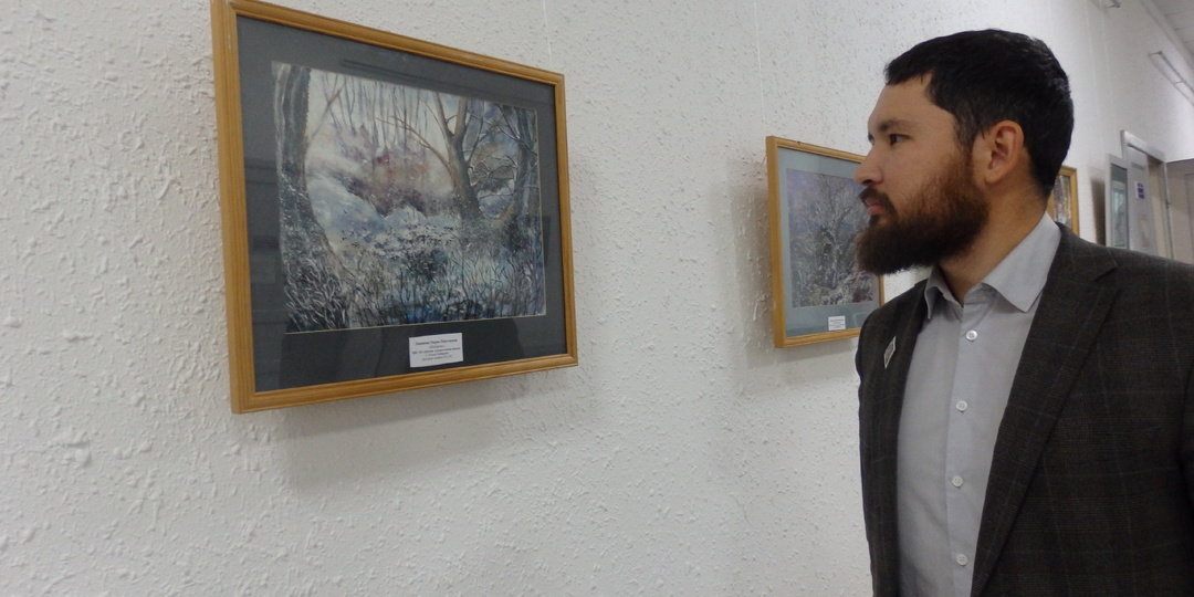 В Арт-галерее VI корпуса открылась выставка преподавателей Детской художественной школы Усолья-Сибирского