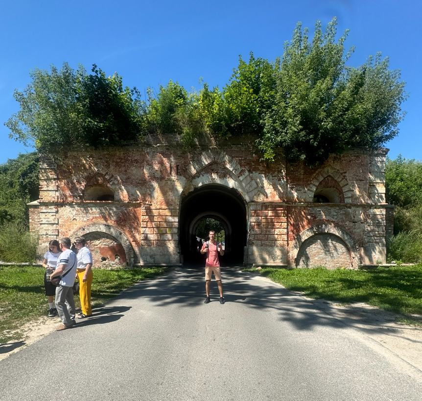 Южные ворота