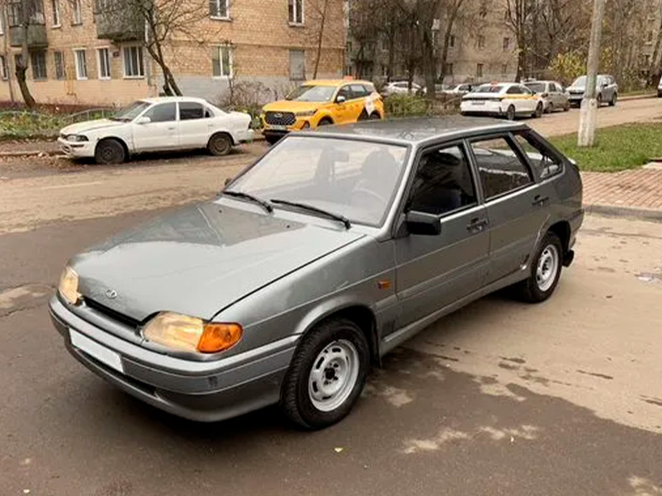    Фото: городская доска объявлений