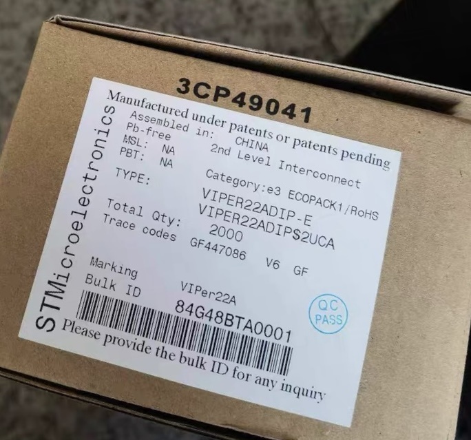 STMicroelectronics Series VIPER22ADIP-E