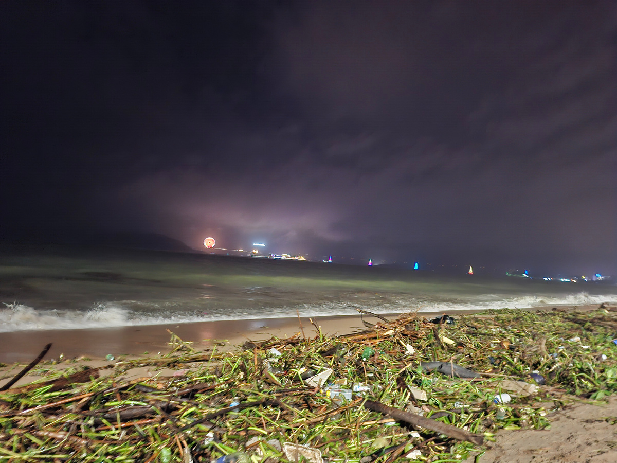 Пляж в Нячанге. Вьетнам