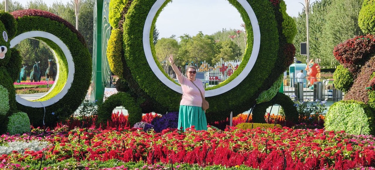 Я в  отпуске в Китае летом у детей. 