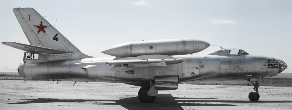 Ил-28Т: самолёт, который в одиночку мог уничтожить авианосную группу