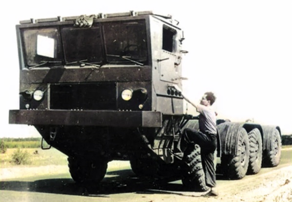 Супер автомобили советского инженера, которые были "заморожены"