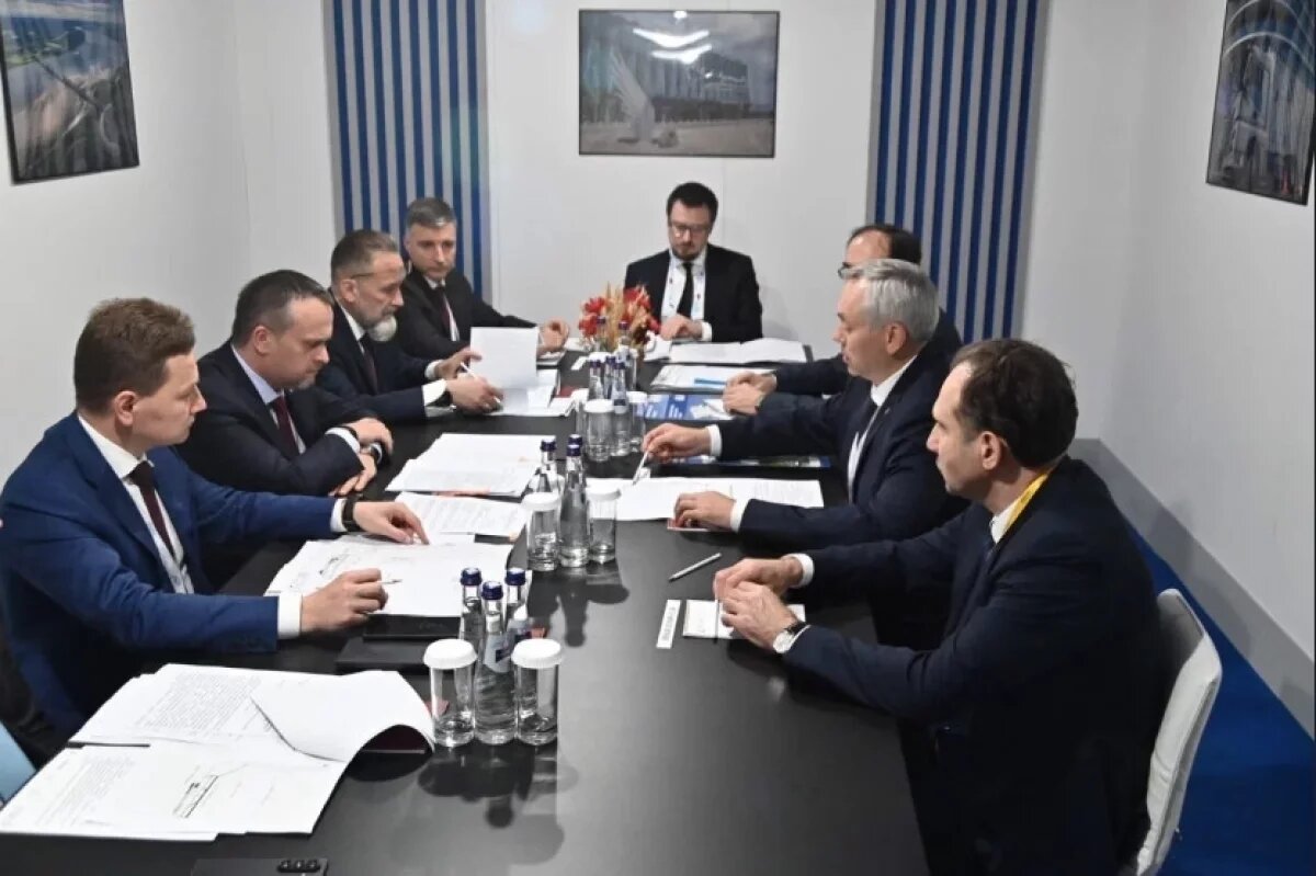    На форуме «Транспорт России» обсудили основные транспортные проекты НСО