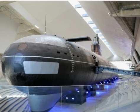 Атомная подводная лодка в музее военно-морской славы