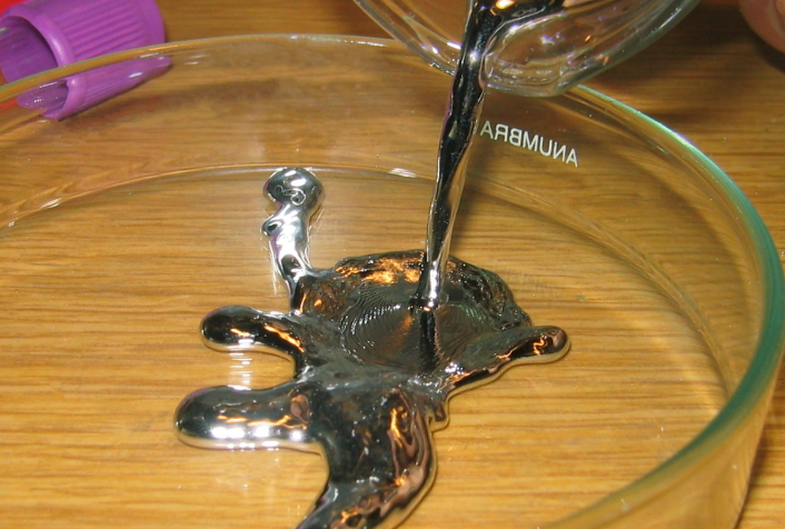 Ртуть в обычном состоянии