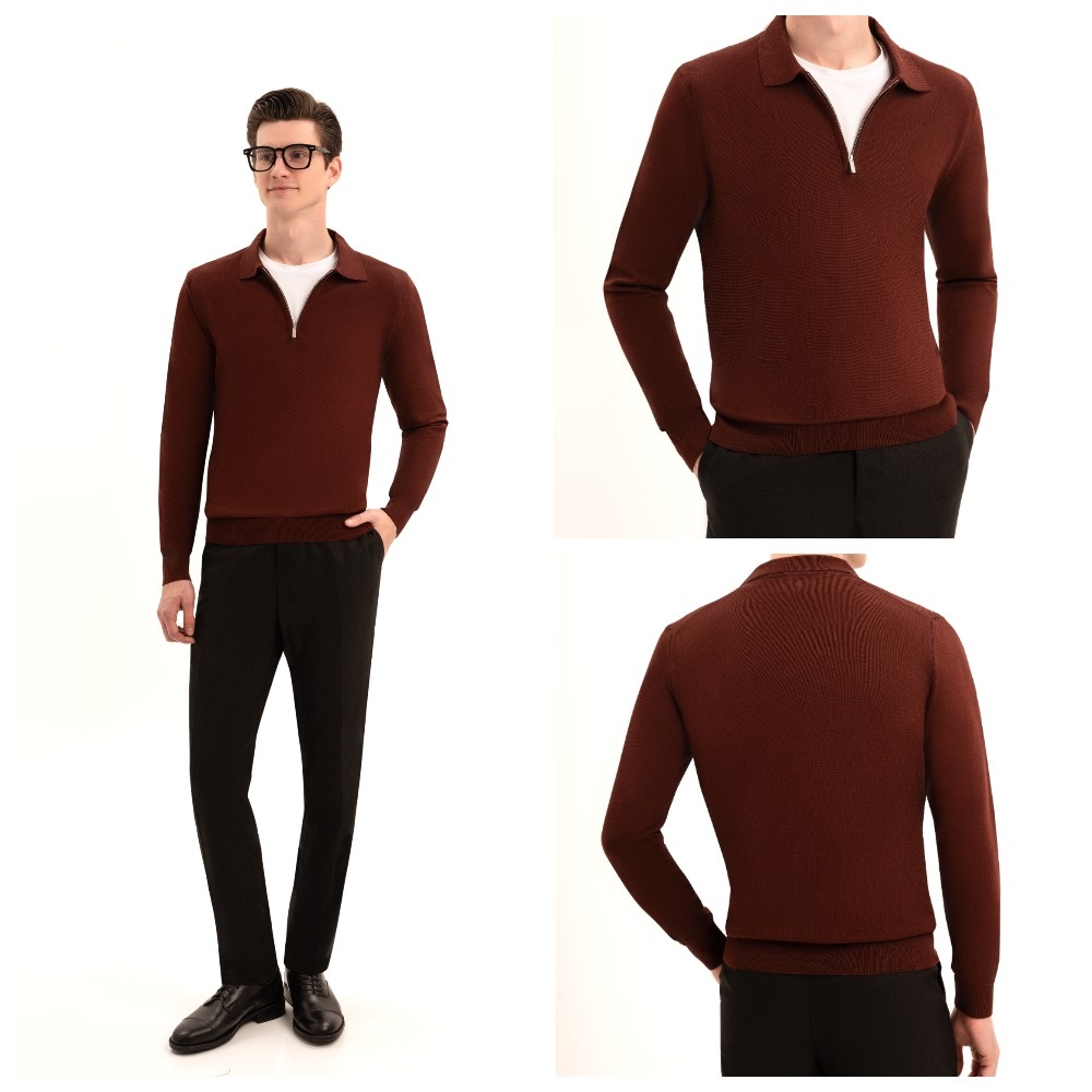 Актуальный мужской джемпер на замке в сочетании со строгими брюками, выглядит сдержано и продуманно, в то время как белая футболка освежает образ