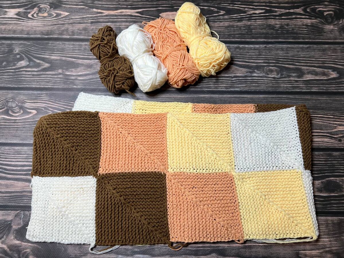 Старт пледа из хлопка в технике спицевого пэчворка 